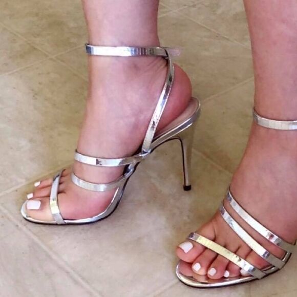 NINA CHELAN SANDAL in Silver Mirror - Picture 6 of 8